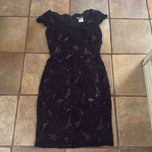 Tadashi Size 6 Black Sequin Sweetheart Neck FBodycon Midi Dres binn e